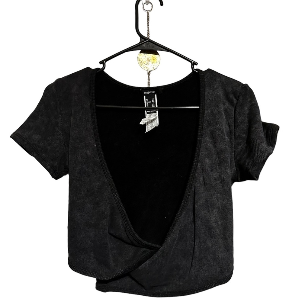 FOREVER 21 | wrap t shirt